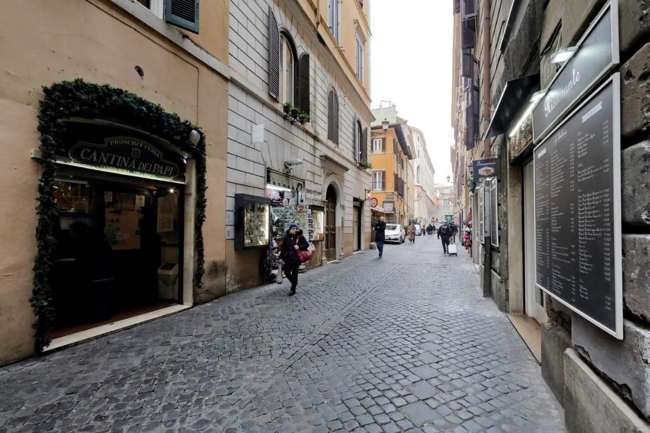Eve Guest House At Trevi Fountain — Photos 1